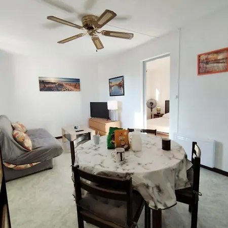 Confortable T2 Avec Parking Privatif Et Loggia - 4 Personnes - Fr-1-795-24 شقة *